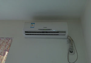 卢龙空调维修电话是多少