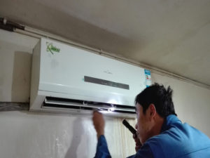 卢龙格力空调电话是多少